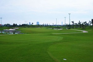 Long Bien Golf Course Play