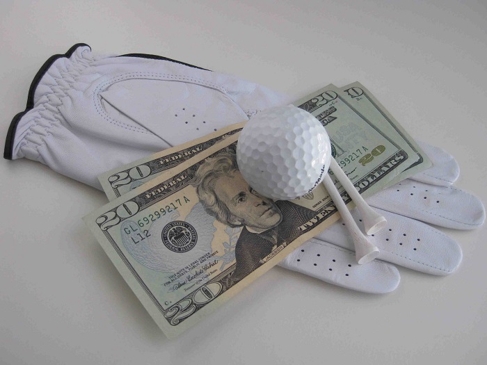 top-ten-ways-to-save-money-on-golf