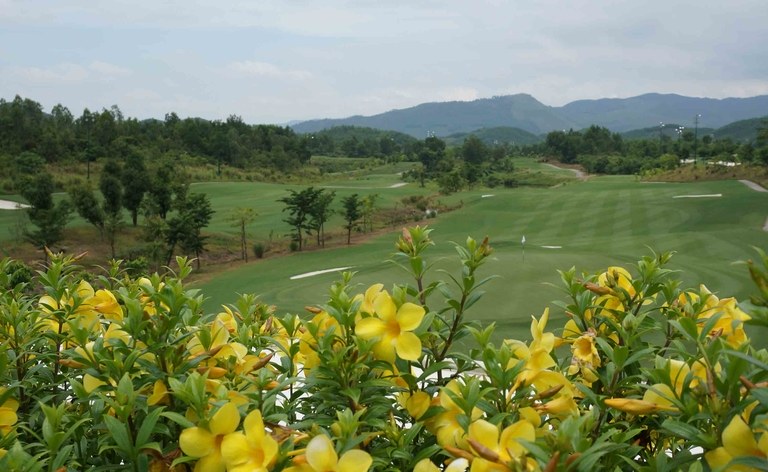 Ba Na Hills 2 hole