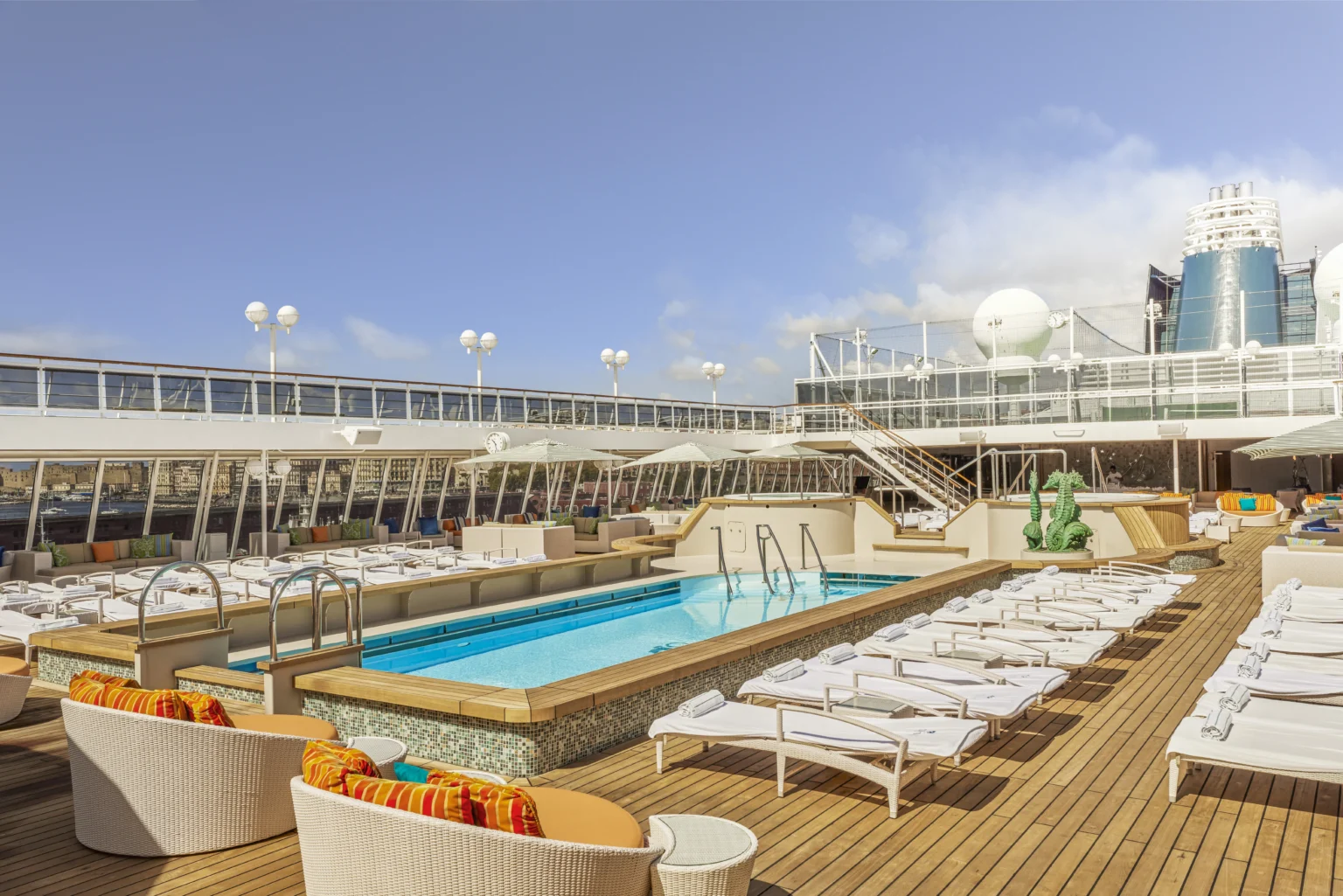 236fb9d5-230725_crystal_serenity_pooldeck_v1_master_0006-1_300dpi-1536×1025.webp